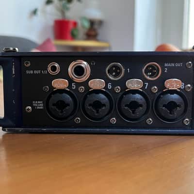 Zoom F8 Field Recorder Feldrekorder Mehrspuraufnahmegerät XLR Pro Audio Mobiles Recording Bild 4