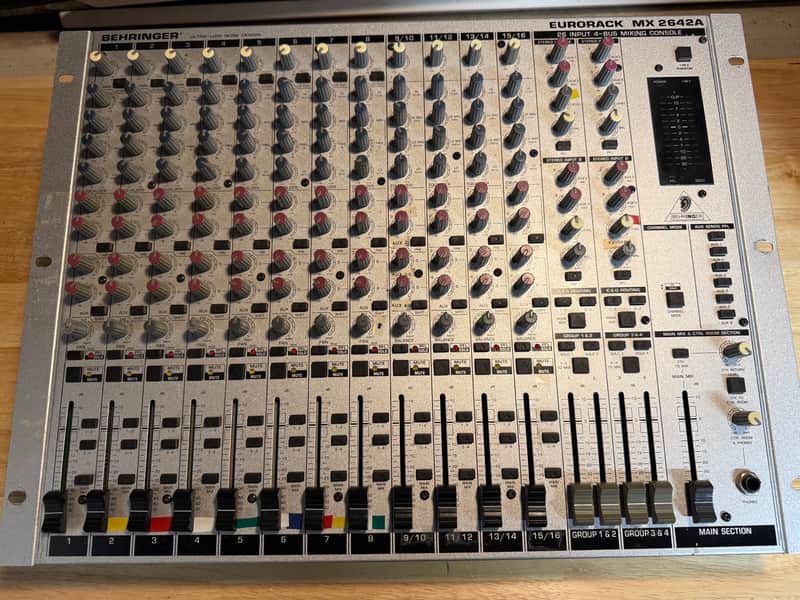 Behringer Eurorack MX2642A 26-Input 4-Bus Mixer 2000s - Silver