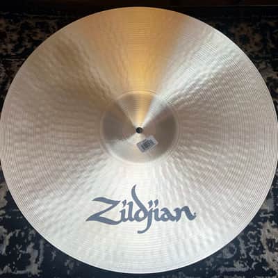 Zildjian 20" A Crash/Ride Cymbal - Traditional image 3