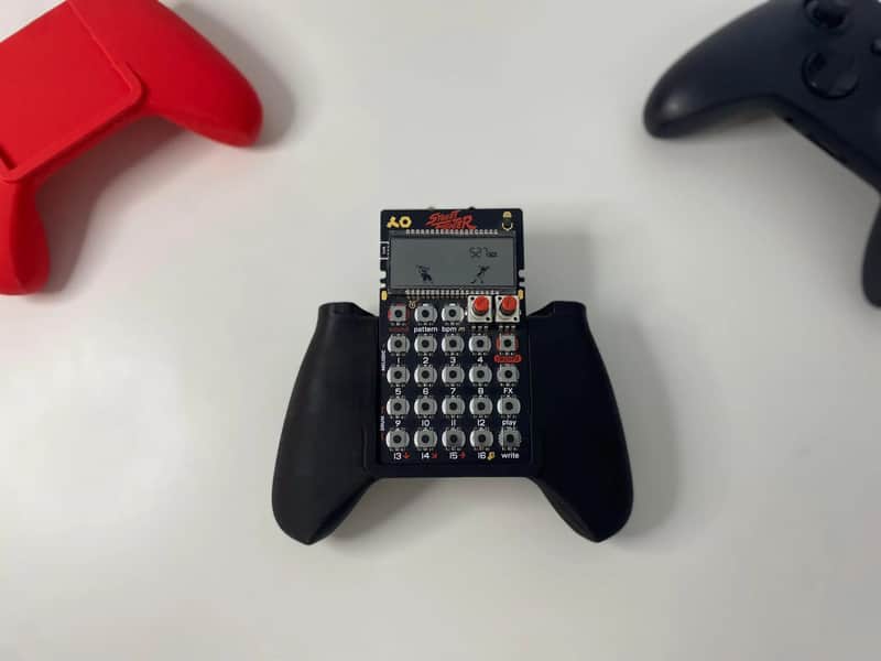 3D-Printed Controller Grip Case for Pocket Operator – Ergonomic Handheld Gamepad Design for Enhanced Gameplay image 1
