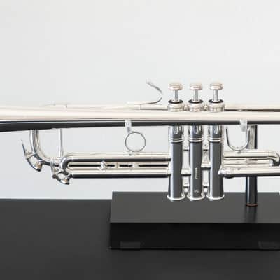 Bach VBS1S Bb Trumpet (SN 6959xx) image 4