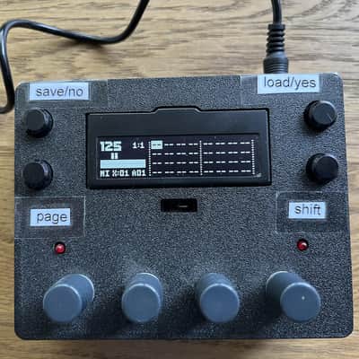 Elektron Machinedrum SPS-1UW+ MKII + MegaCommand + Dustcover image 4