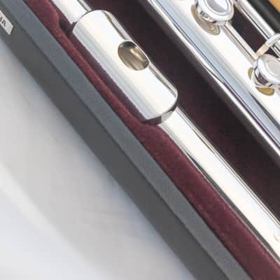Yamaha YFL-481H All Silver Intermediate Flute *Open-hole *B-foot *Made in Japan *Cleaned and Serviced image 5