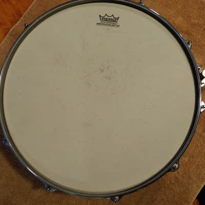 Pearl  Piccolo Snare 14" free floating 1990 maple image 4