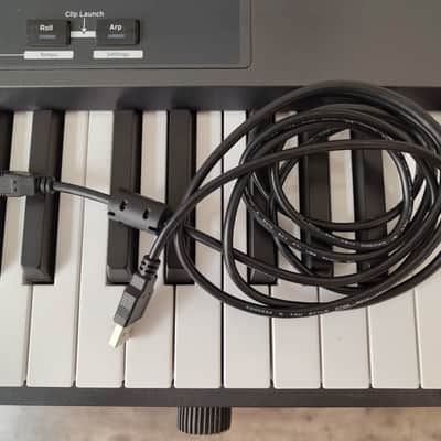 Novation Impulse 49 MIDI Controller mid 2010-2020 - Plastic image 7