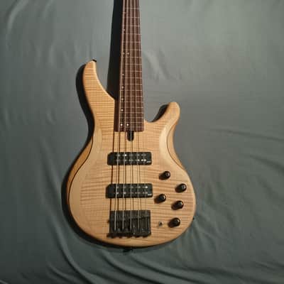 Yamaha TRBX605FM 5-String 2010s - Natural Satin