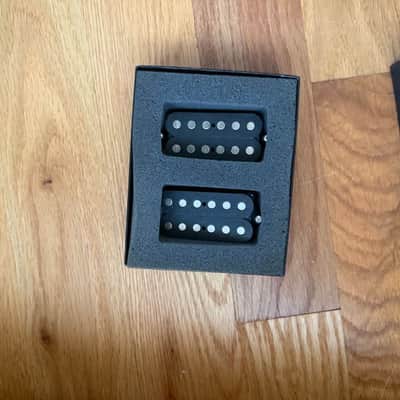 Tom Anderson Guitarworks Bobcat with Throbaks image 7