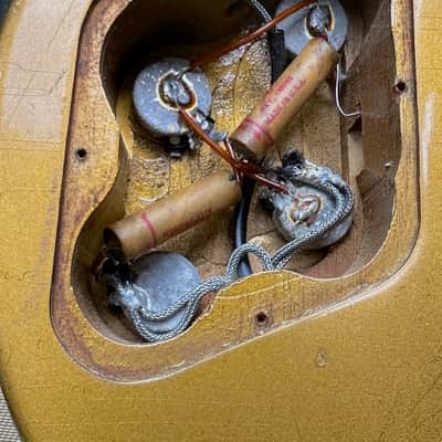 Gibson Les Paul Std. 1952 - the only All Gold Factory Left Handed 1st year Les Paul extant just 9 lbs. 3 oz. of perfection ! image 17