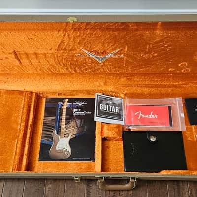 Fender Custom Shop '59 Stratocaster Heavy Relic- Olympic White Over 3-Tone Sunburst image 12