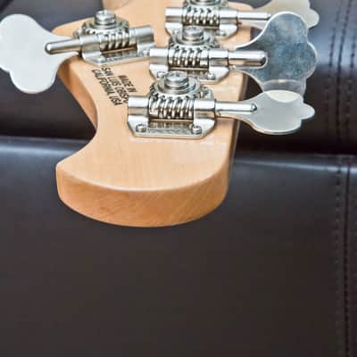 LEFT-HANDED Music Man Stingray 4H bass White image 10