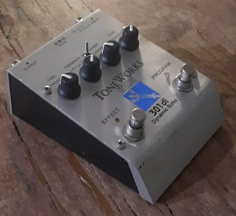 Korg Tone Works 301 dI Dynamic Echo Lo-Fi Delay 1995 | Reverb
