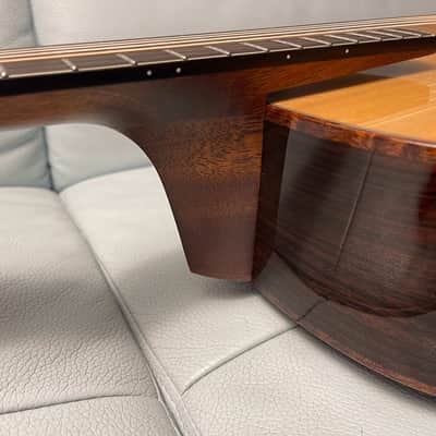Hsienmo Shiyi Bear Claw Sitka Spruce Solid Top & Wild Indian Rosewood Solid back sides with hardcase image 16