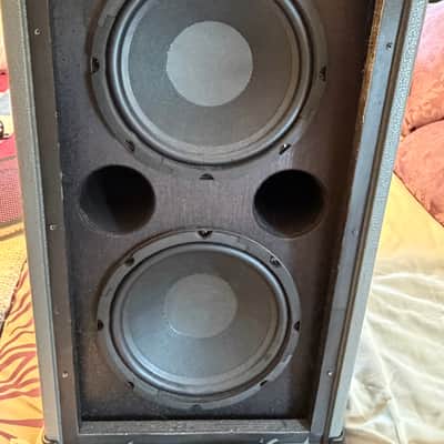 Peavey MAX 208 200-Watt 2x8" Bass Combo 2018 - Present - Gray / Black image 9