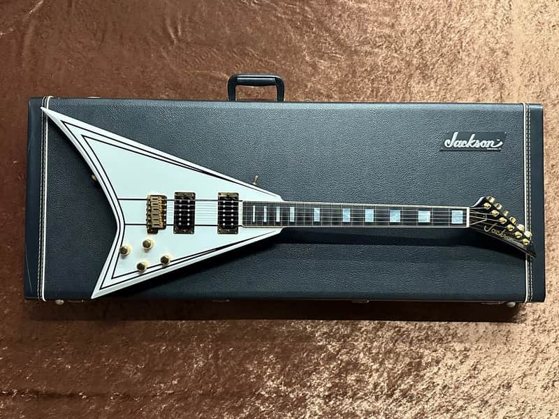 Jackson USA Randy Rhoads Tribute Edition Vintage Tremolo -White w/Blk Pin Stripe- [GSB019] image 1