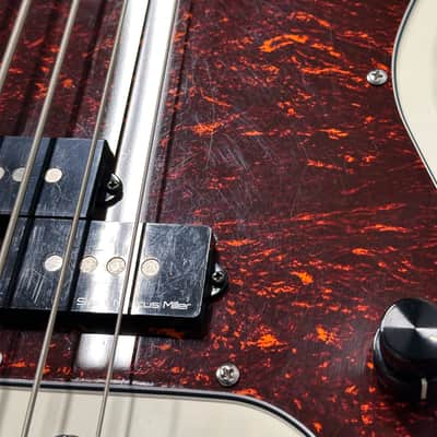 Sire Marcus Miller P7 (2021) - Antique White #60399 with Hard Case image 10