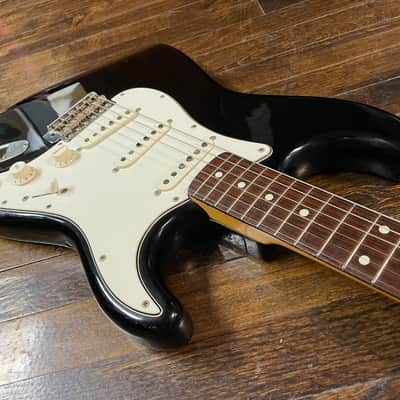 1985 Fender Japan Squier SST-30 'E' Serial Stratocaster with Rosewood Fretboard Black MIJ image 5