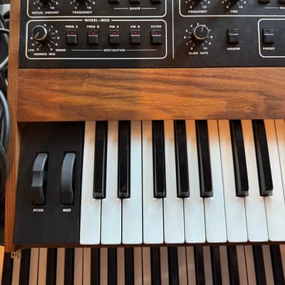 Sequential Prophet-10 61-Key 10-Voice Polyphonic Synthesizer 2020 - Present - Black with Wood Sides Bild 2