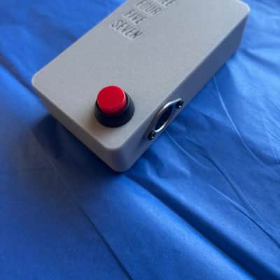 Super Midi Box Midi Metronome - Grey & Red image 2