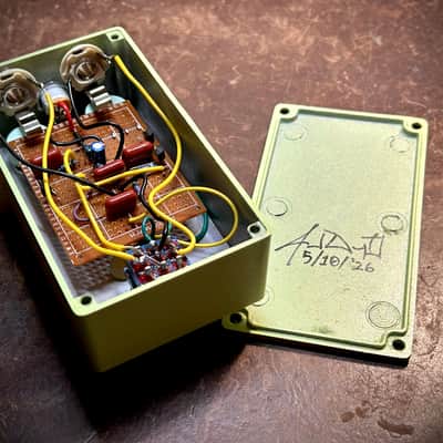 Boutique Light Fuzz - Push-Pull Circuitry - Light Green - JD Pedals image 10