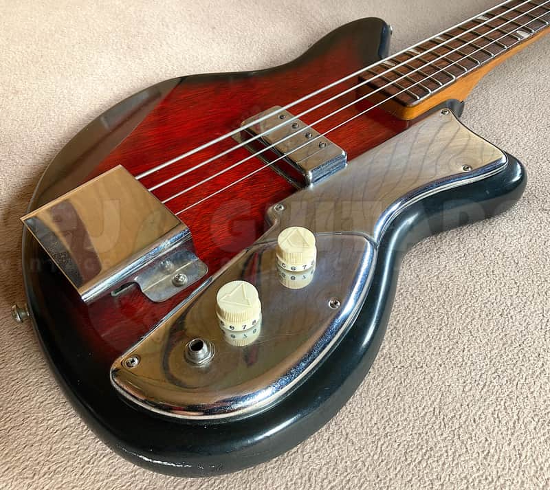 GUYATONE EB-4 - *RARE* 1960s - 'CRESCENT HEAD' MIJ VINTAGE BASS