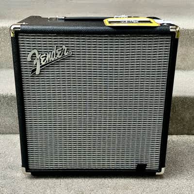Fender Rumble 25 V3 25-Watt 1x8