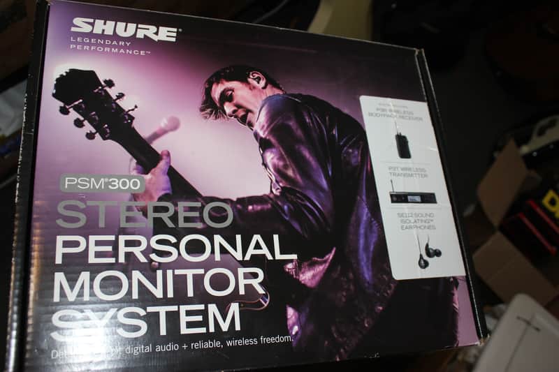 Shure P3TR112GR-G20 PSM-300 Wireless In-Ear Monitoring Set With Earphones image 1
