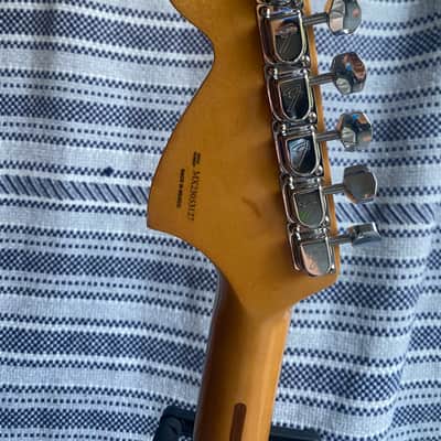 Fender Vintera II 70's Stratocaster and gig bag Rosewood Fingerboard Surf Green image 4