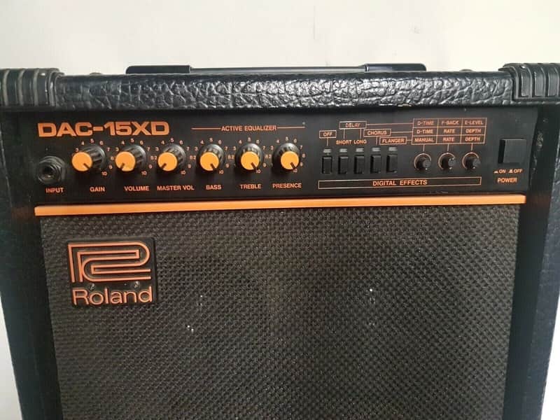 ROLAND DAC 15 XD - 4 SPEAKERS image 1