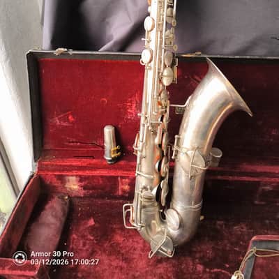 Frank Holton Tenor Saxophone WWI Military Issue (U.S.Q.M.C.) Serial #1092 Serial # 1092 1915 - 1915 image 1