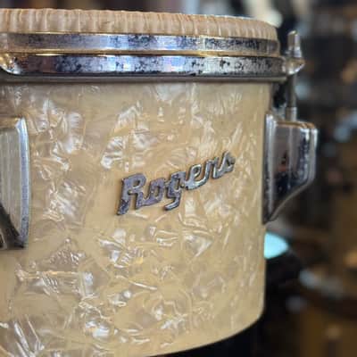 VINTAGE 1960's Rogers Bongos in White Marine Pearl - 6" & 8" image 8