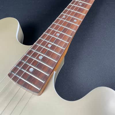 Fender Tom DeLonge Starcaster - Satin Shoreline Gold (MINT) image 3