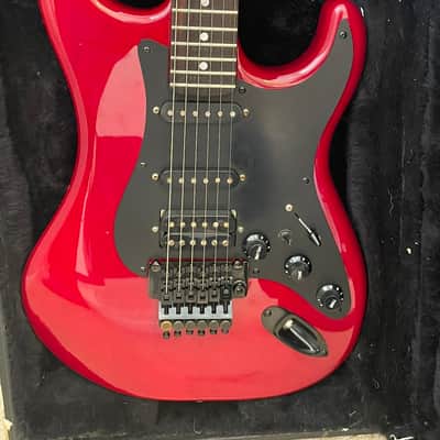 Kramer Pacer Deluxe 1986 - Red image 1