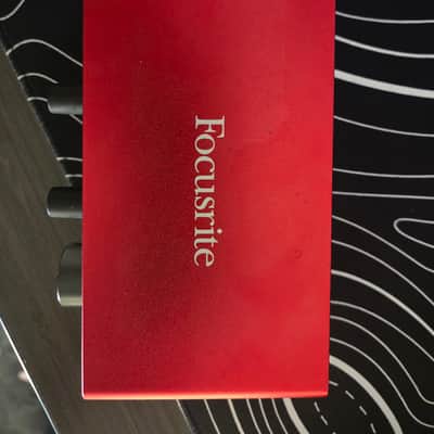 Focusrite Scarlett Solo 3rd Gen USB Audio Interface 2019 - Present - Red / Black image 2