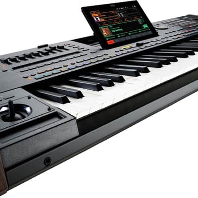 Korg Pa5X 61 Professional Arranger Workstation Keyboard image 3