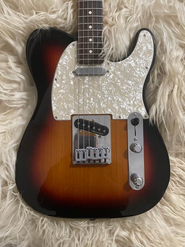 Fender Player2 modified Telecaster RW 3 tone 2025/6 - Sunburst