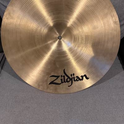 Zildjian 20" A Series Medium Ride Cymbal image 3