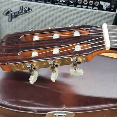 Vicente Sanchis Model 39 Classical Guitar With Case 1981 Cedar image 13