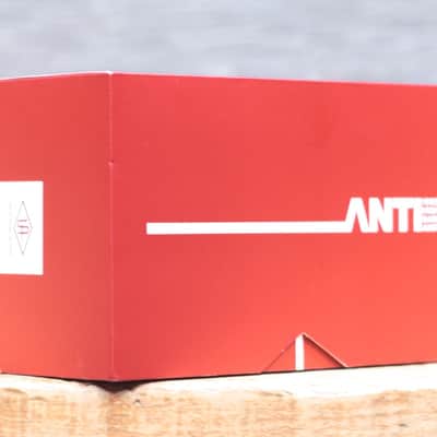 Universal Audio ANTI 1992 High Gain Amp UAFX Dual-Engine Effect Pedal w/Box image 8