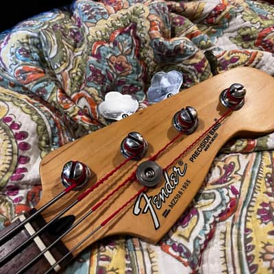 Fender 60th Anniversary Standard Precision Bass MIM w Case image 7