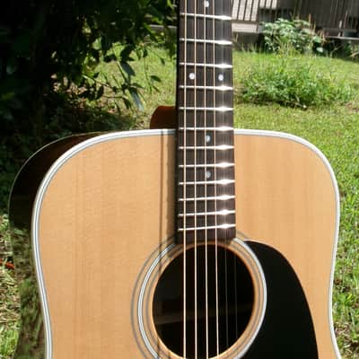 2023 Yairi DY-28 All Solid Guitar Natural+Deluxe Yairi hard case, Owner’s Card, Spec Card and a special Humidity-regulating sheet for guitar, truss rod key and a spare bridge pin image 7