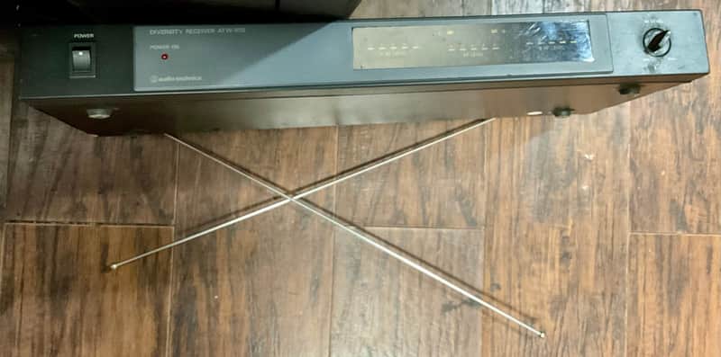 audio-technica  ATW-R10 Diversity Receiver image 1