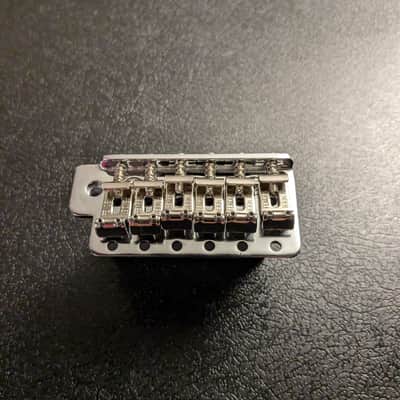 Fender Vintage Bridge Assembly - Chrome image 3