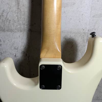 Alpha Matsumoku Japan Kramer Charvel style super strat 80's White image 13