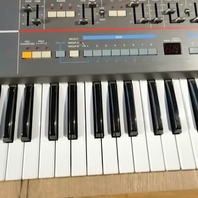 Roland Juno-106 61-Key Programmable Polyphonic Synthesizer 1984 - 1985 - Black image 7