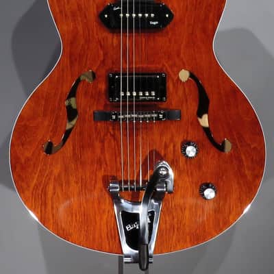 Godin 5th Avenue Uptown Custom 2025/26 - Havana Brown image 2