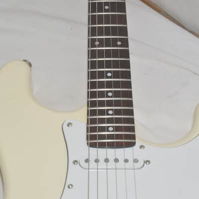 fender Japan E serial ST electric guitar Ref No 7636 image 5