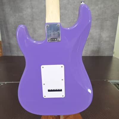 Squier Sonic Stratocaster 2026 Ultraviolet weighs 6.93 pounds image 5