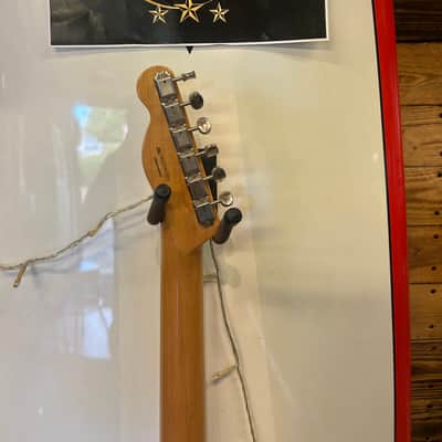 Fender Vintera 60s Telecaster w/ Bigsby, 3-Tone Sunburst image 4