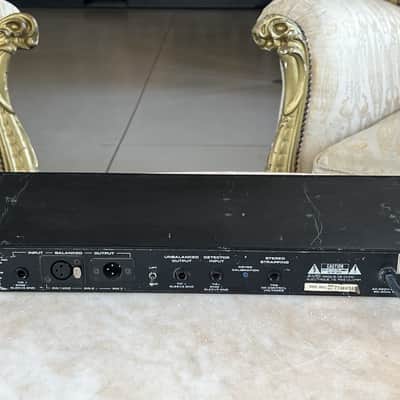 dbx 160XT Compressor / Limiter 2000s - Black image 3