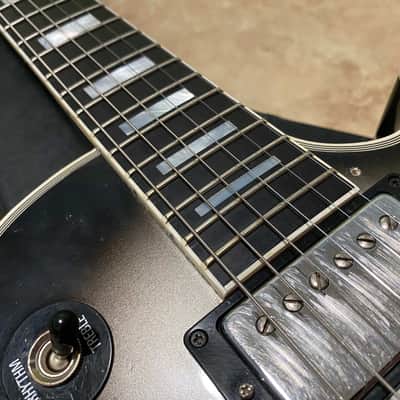Gibson 2004 Custom Shop Les Paul Custom - Sam Ash Limited Silverburst! image 3